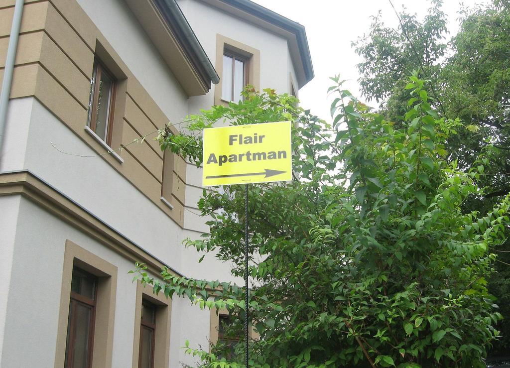 Flair Apartmanhaz เอ็กเกอร์ ภายนอก รูปภาพ